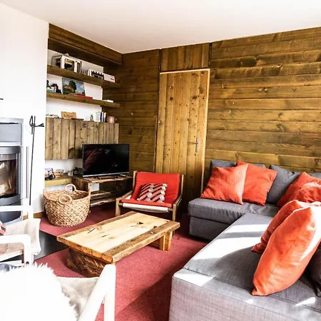 Haus Caroline, Mitte